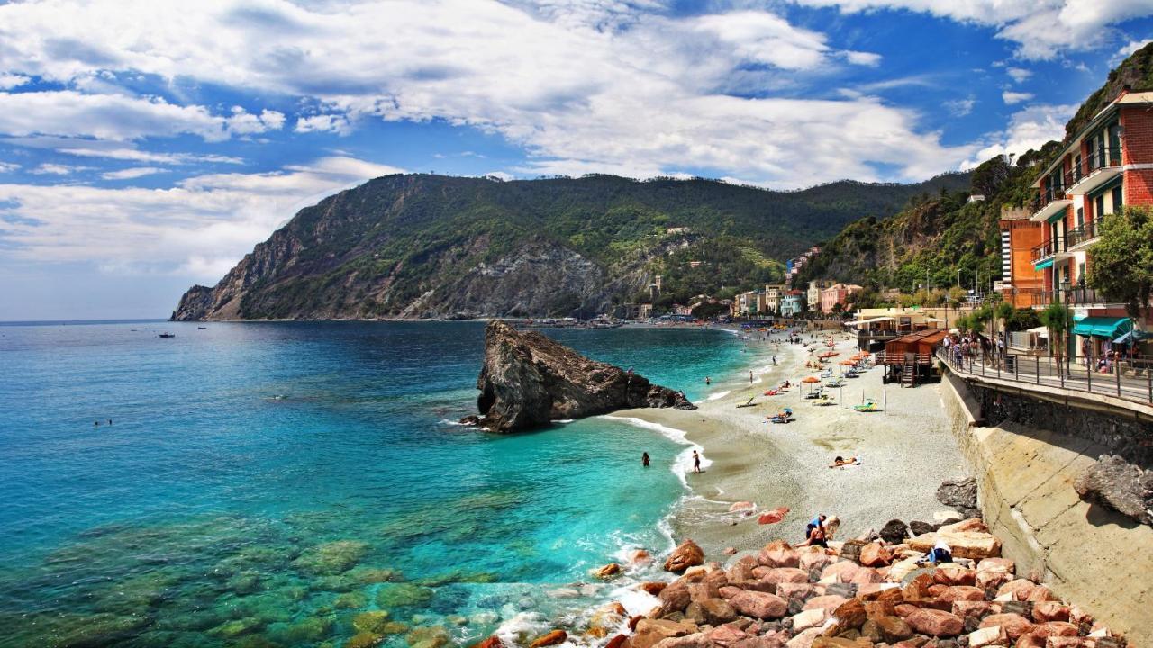 Il Fascino Delle Cinque Terre Affittacamere La Spezia